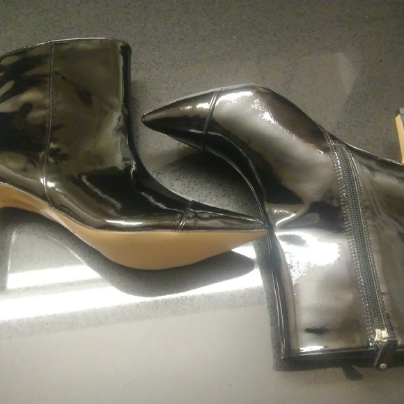 BCBGeneration - Picture 5 of 8